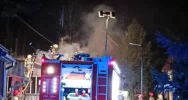 Zapalił się dach warsztatu mechanicznego - zdjęcie 4