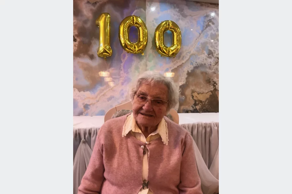 Setne urodziny mieszkanki miasta - zdjęcie 2