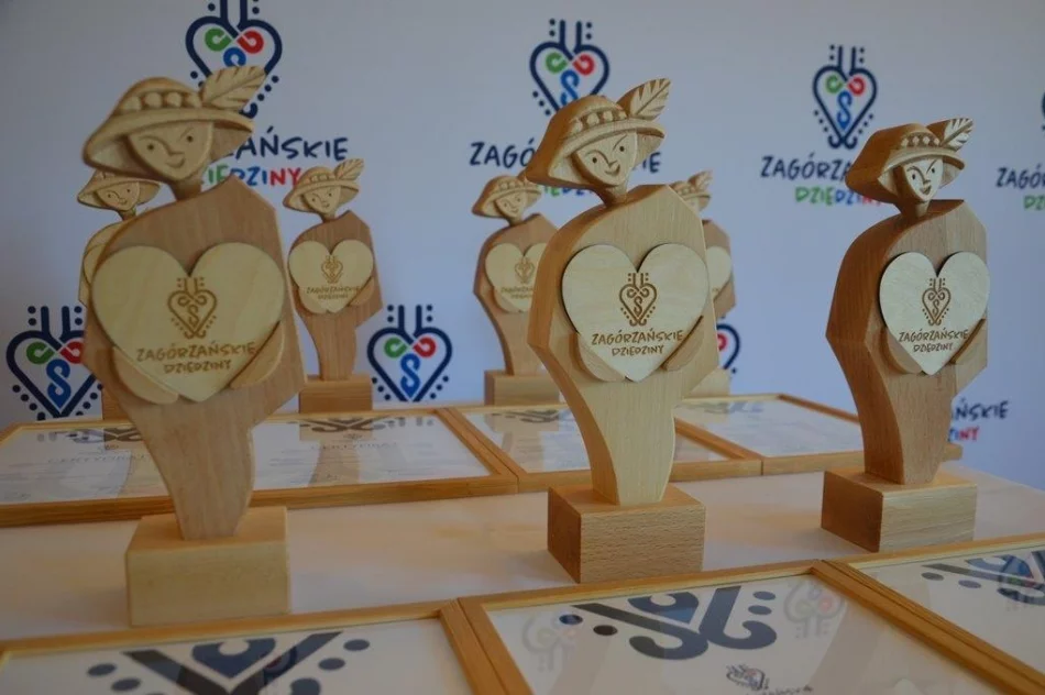 Pierwsi użytkownicy znaku promocyjnego odebrali certyfikaty i statuetki - zdjęcie 2