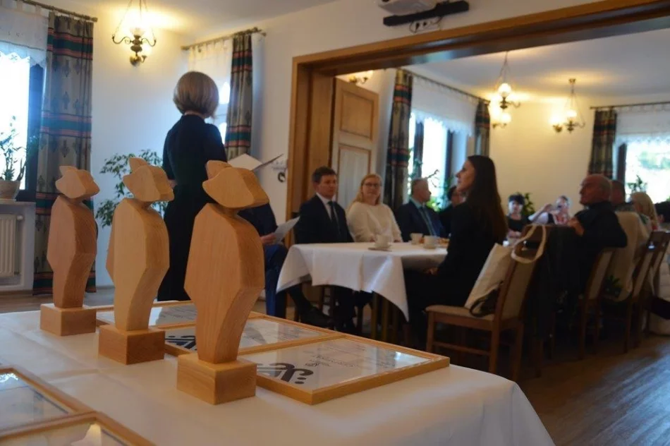 Pierwsi użytkownicy znaku promocyjnego odebrali certyfikaty i statuetki - zdjęcie 4