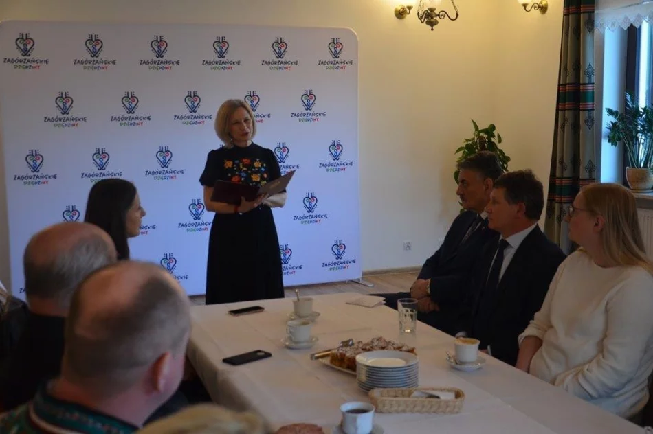 Pierwsi użytkownicy znaku promocyjnego odebrali certyfikaty i statuetki - zdjęcie 6