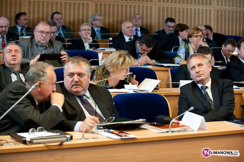 Dwie rezolucje, dwa apele i bezrobocie - zdjęcie 4