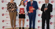 Władze gminy nagrodziły sportowców z wynikami - zdjęcie 5