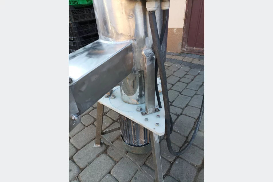 Młynek rozdrabniacz do owoców i warzyw - zdjęcie 6