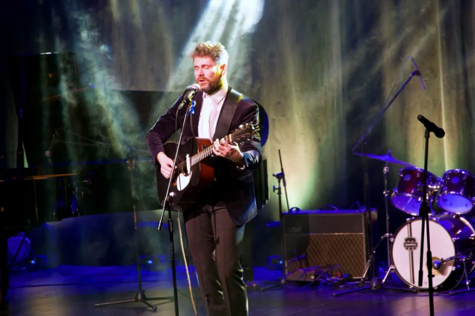 Koncert lokalnych artystów wyrazem solidarności - zdjęcie 6