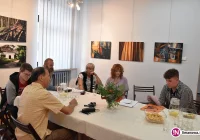 Lipcowe spotkanie Limanowskiego Klubu Literackiego - zdjęcie główne