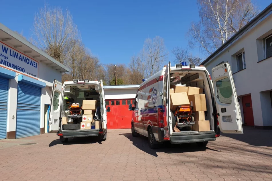 Karetki przekazane na granicy - zdjęcie 2