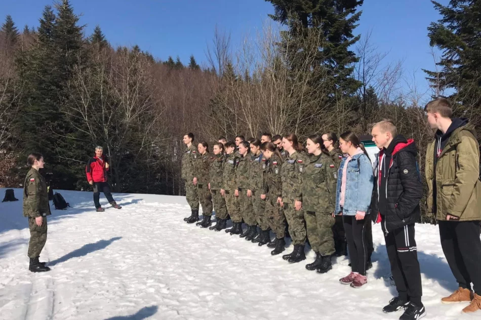 Odkrywali lotnicze ślady - zdjęcie 5