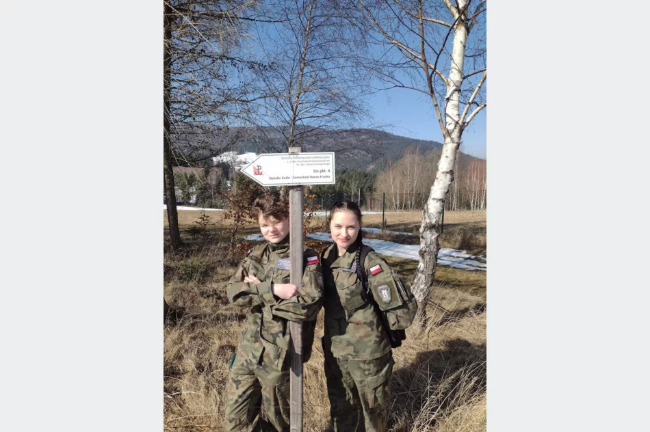 Odkrywali lotnicze ślady - zdjęcie 10