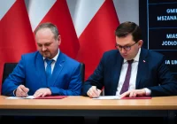 Podpisanie umowy na remont drogi w Wysokiem - zdjęcie główne