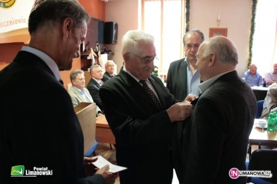 Odznaczenia, wyróżnienia i wybory - zdjęcie 4