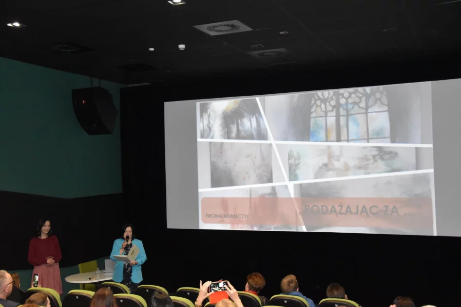 Odbył się pierwszy wiosenny wernisaż - zdjęcie 8