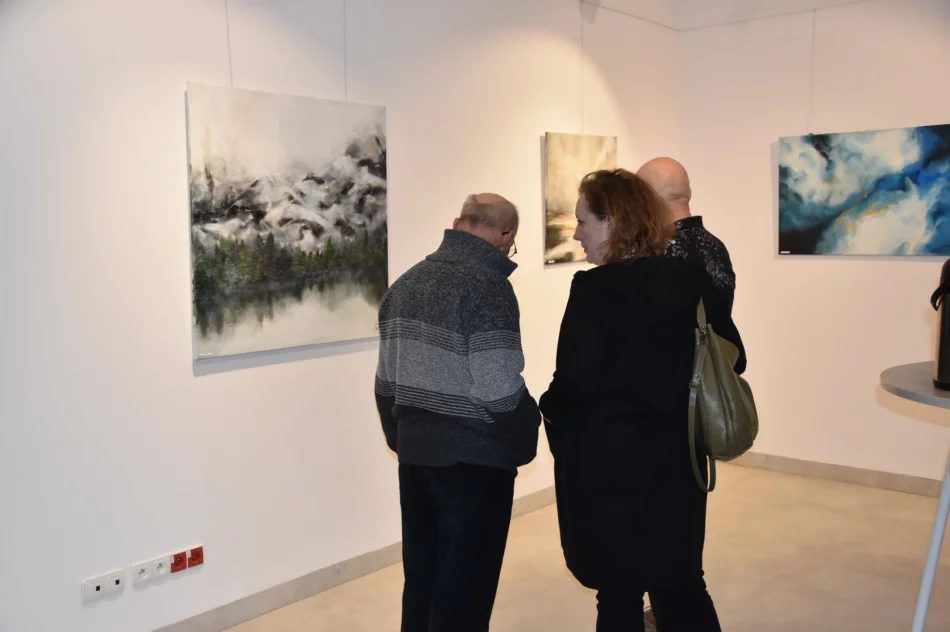 Odbył się pierwszy wiosenny wernisaż - zdjęcie 14