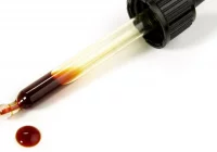 Płyn Lugola jest wciąż masowo wykupywany z aptek. Kardiolog ostrzega - zdjęcie główne