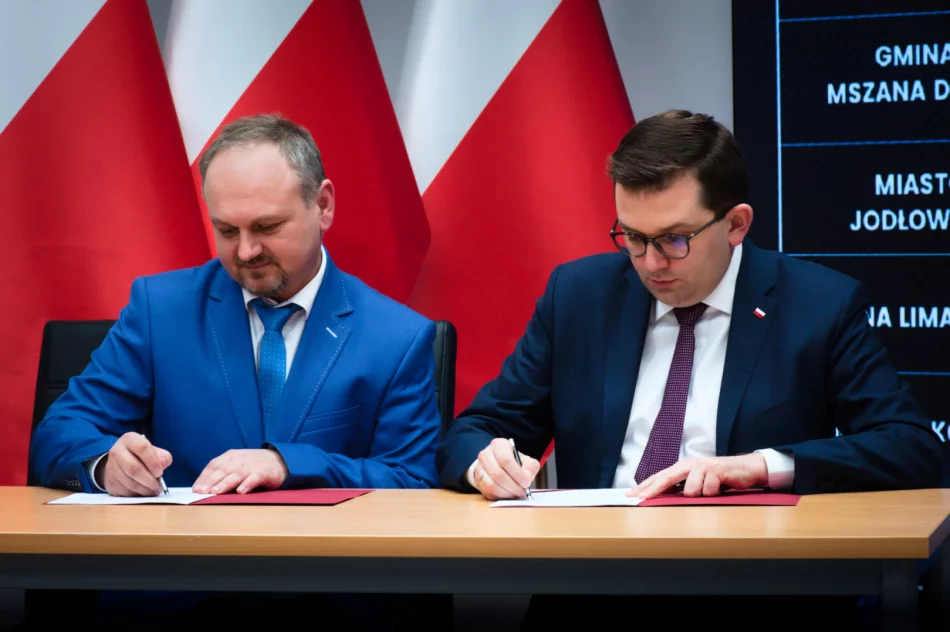 Umowy na dofinansowanie dla pięciu samorządów - zdjęcie 5