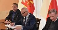 Zarząd z upoważnieniem od radnych do zmian w budżecie. Retransmisja nadzwyczajnej sesji - zdjęcie 2