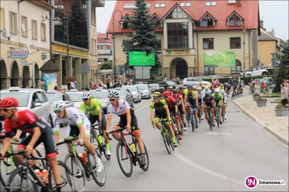 Peleton kolarzy przejechał przez Limanową - zdjęcie 2
