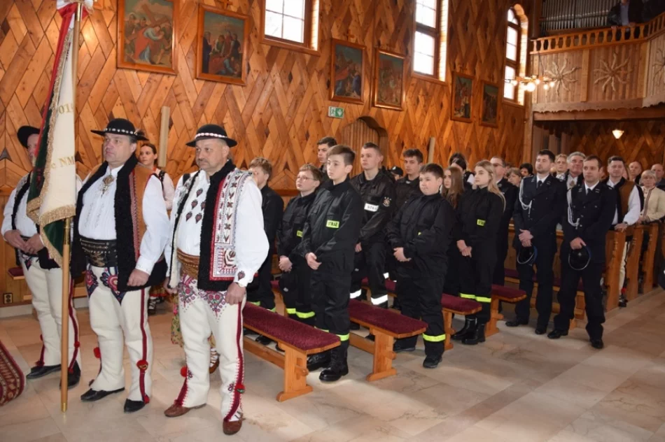 Zagórzańskie Eucharystie wracają do zabytkowej świątyni - zdjęcie 6