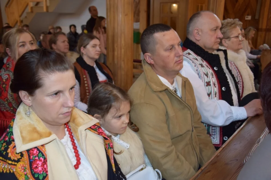 Zagórzańskie Eucharystie wracają do zabytkowej świątyni - zdjęcie 12