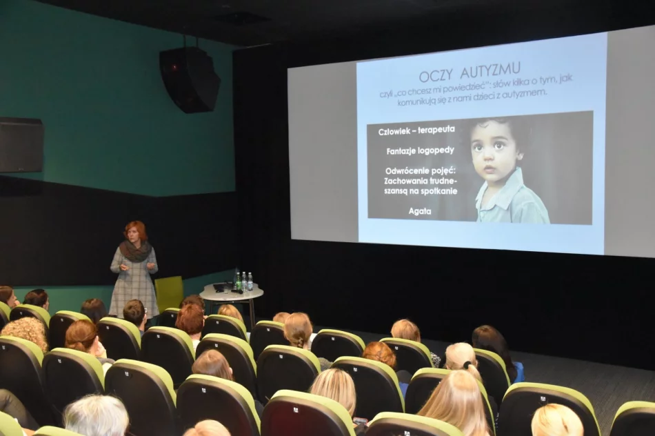 Dyskutowali o obliczach autyzmu - zdjęcie 6