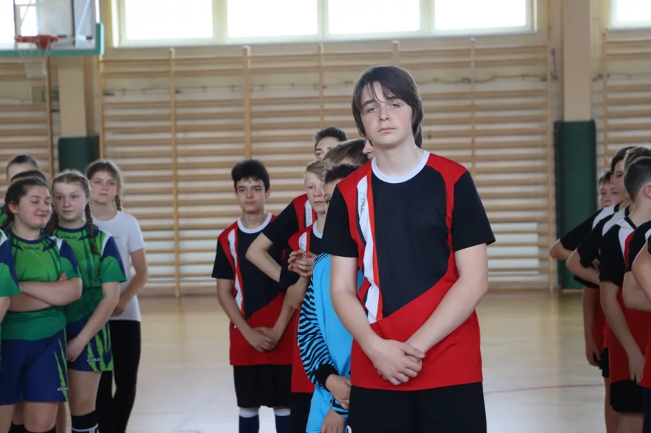 Rupniów i Stara Wieś Mistrzami Gminy Limanowa w Piłce Ręcznej Dzieci - zdjęcie 4