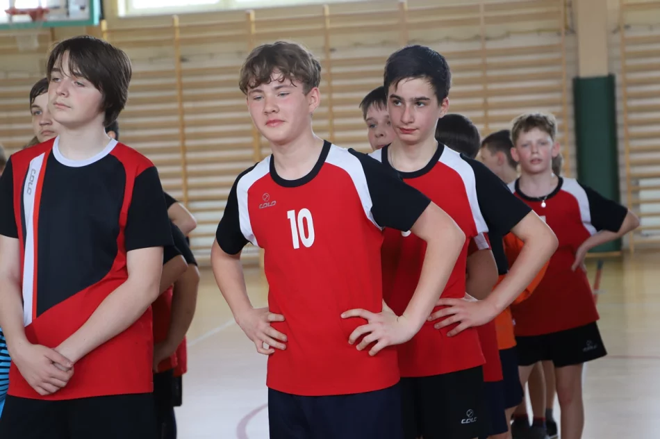 Rupniów i Stara Wieś Mistrzami Gminy Limanowa w Piłce Ręcznej Dzieci - zdjęcie 5