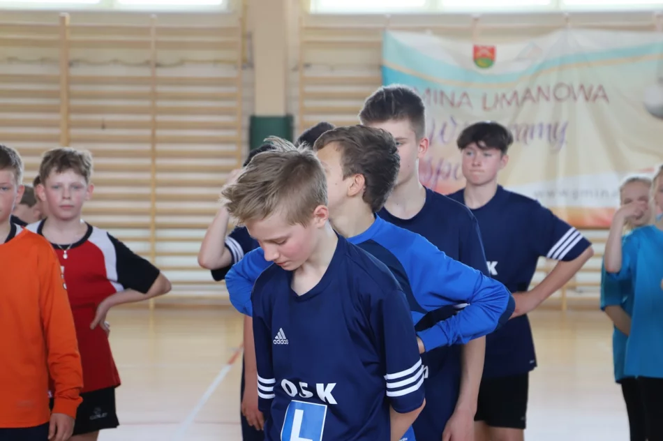 Rupniów i Stara Wieś Mistrzami Gminy Limanowa w Piłce Ręcznej Dzieci - zdjęcie 6