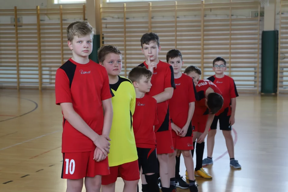 Rupniów i Stara Wieś Mistrzami Gminy Limanowa w Piłce Ręcznej Dzieci - zdjęcie 7