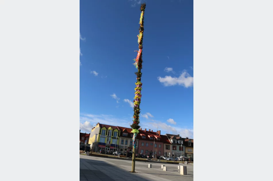 Na rynku miasta stanęła Wielkanocna Palma - zdjęcie 5