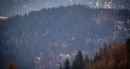 Lądowanie śmigłowca na drodze, mężczyzna zabrany do szpitala - zdjęcie 2