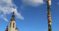 Wielkanocny symbol zdobi rynek - zdjęcie 3