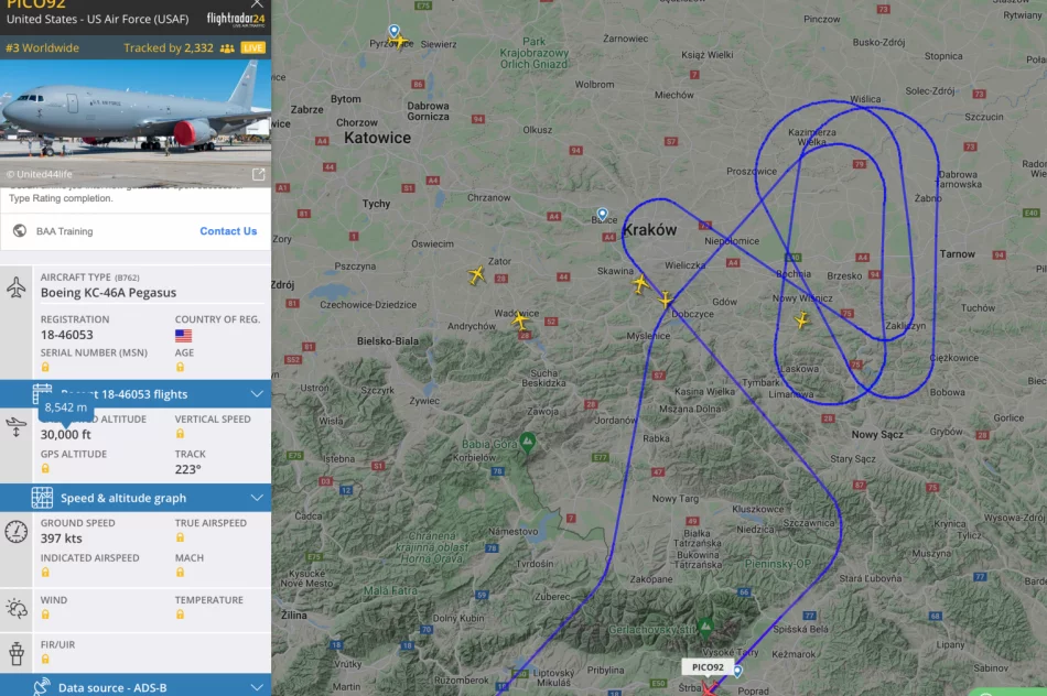 Wojskowe samoloty patrolują niebo nad LImanowszczyzną - zdjęcie 2