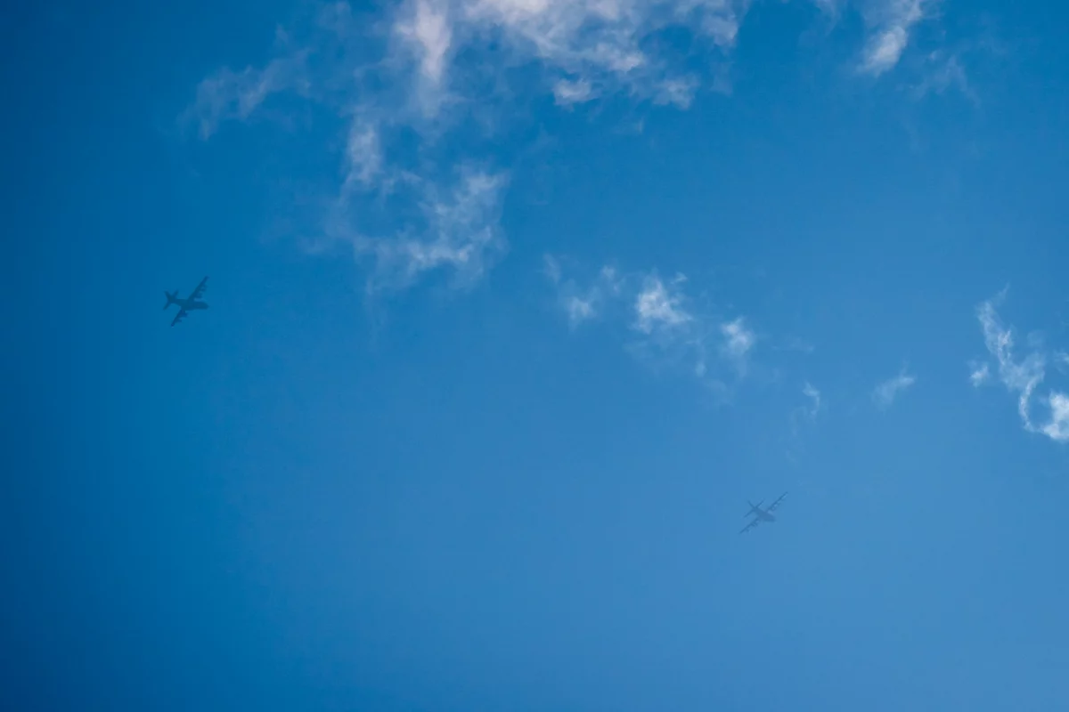 Wojskowe samoloty patrolują niebo nad LImanowszczyzną