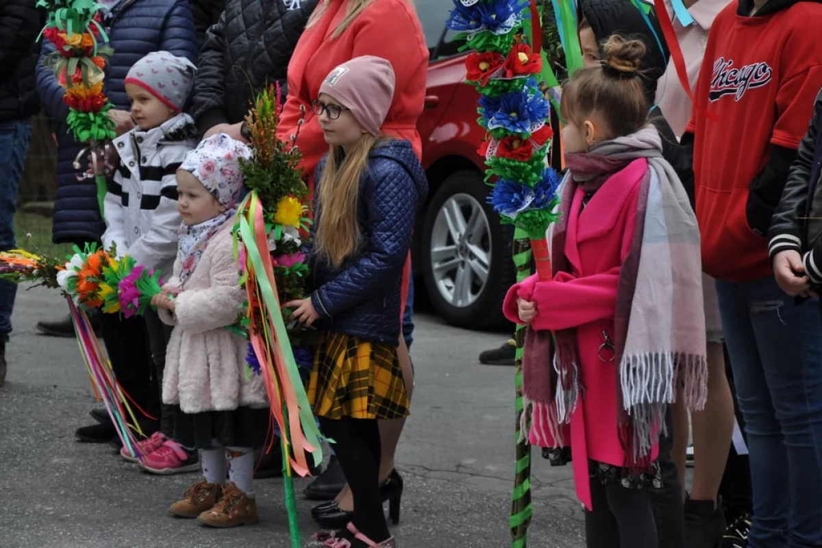 Niedziela Palmowa z uchodźcami. "Czy to naprawdę się dzieje?"