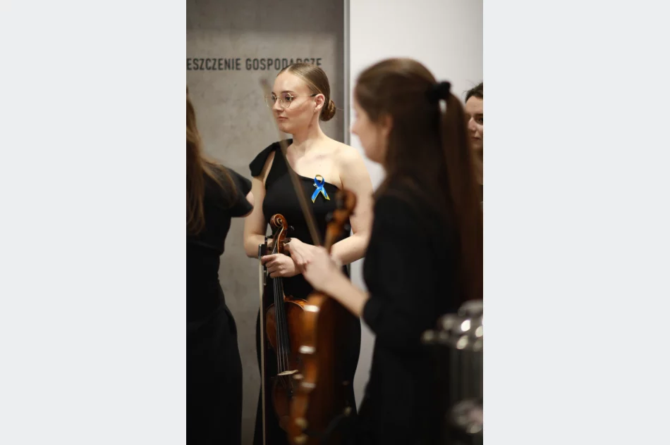 Requiem Karla Jenkinsa - zdjęcie 2