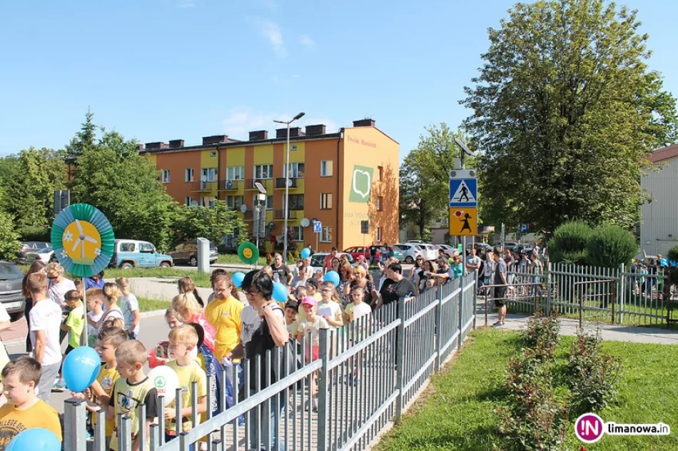 Piknik rodzinny pod hasłem: „BARDZO NAM BLISKA OCHRONA ŚRODOWISKA” - zdjęcie 2