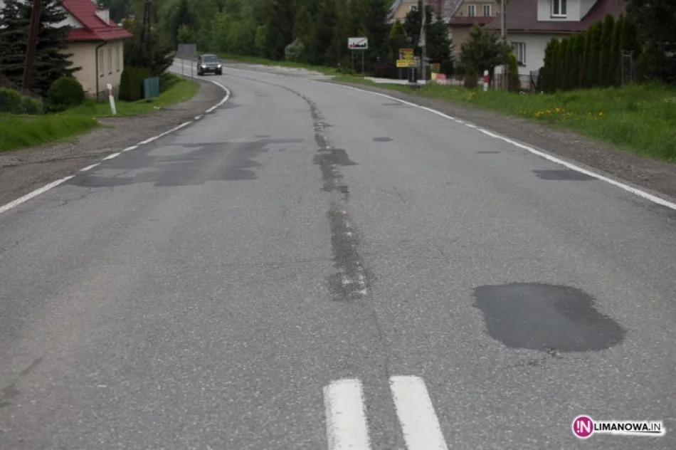 Zmiany na drogach: więcej ciągłych i 'STOP' - zdjęcie 2