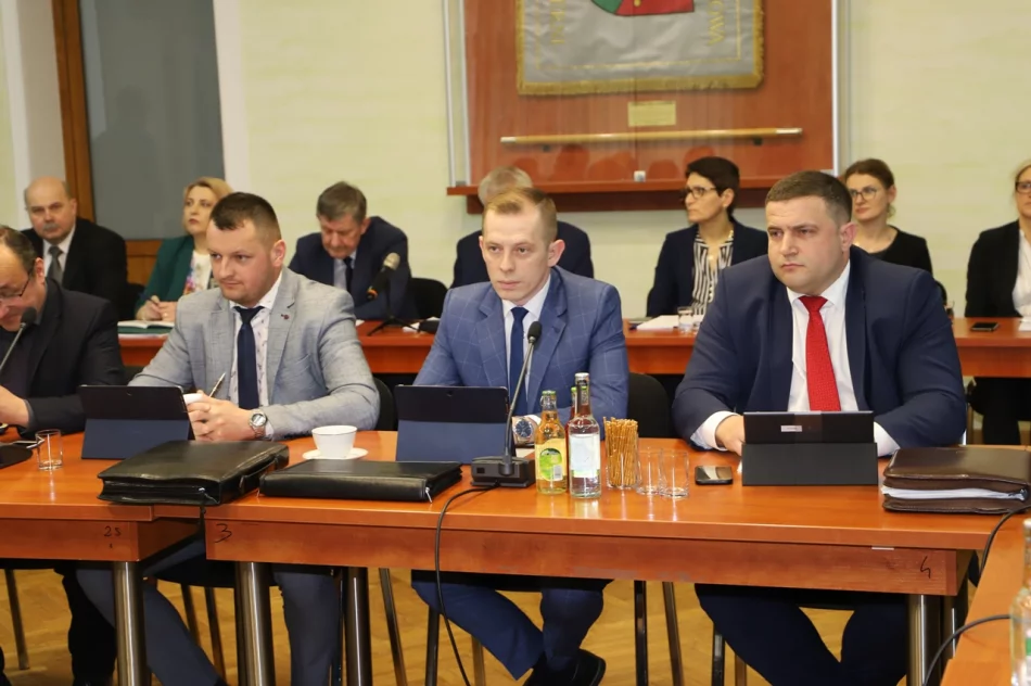 Informacja o sesjach Rady Gminy Limanowa w marcu i kwietniu br. - zdjęcie 9