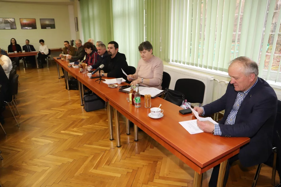 Informacja o sesjach Rady Gminy Limanowa w marcu i kwietniu br. - zdjęcie 12