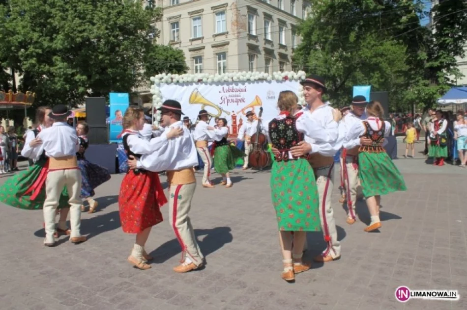 Tańczyli na ulicach Lwowa - zdjęcie 2