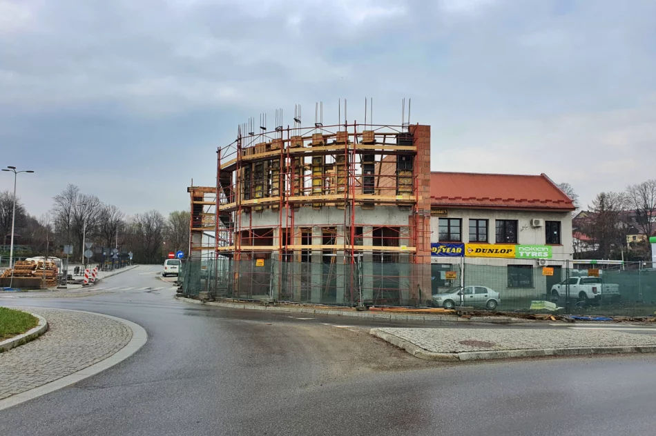 Nowy dworzec pnie się w górę - zdjęcie 2