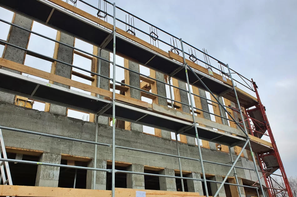 Nowy dworzec pnie się w górę - zdjęcie 6