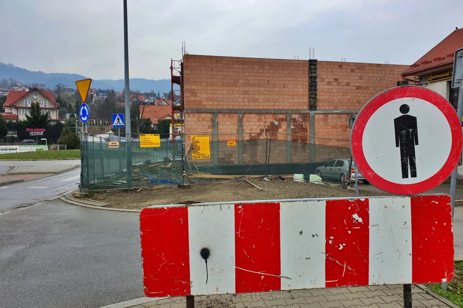 Nowy dworzec pnie się w górę - zdjęcie 10