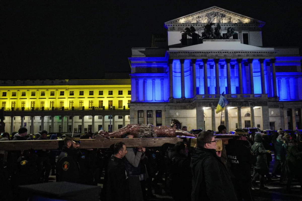 "Obyśmy obronili się przed podziałami, nieporozumieniami, które mogą stanąć na drodze naszej modlitwy"