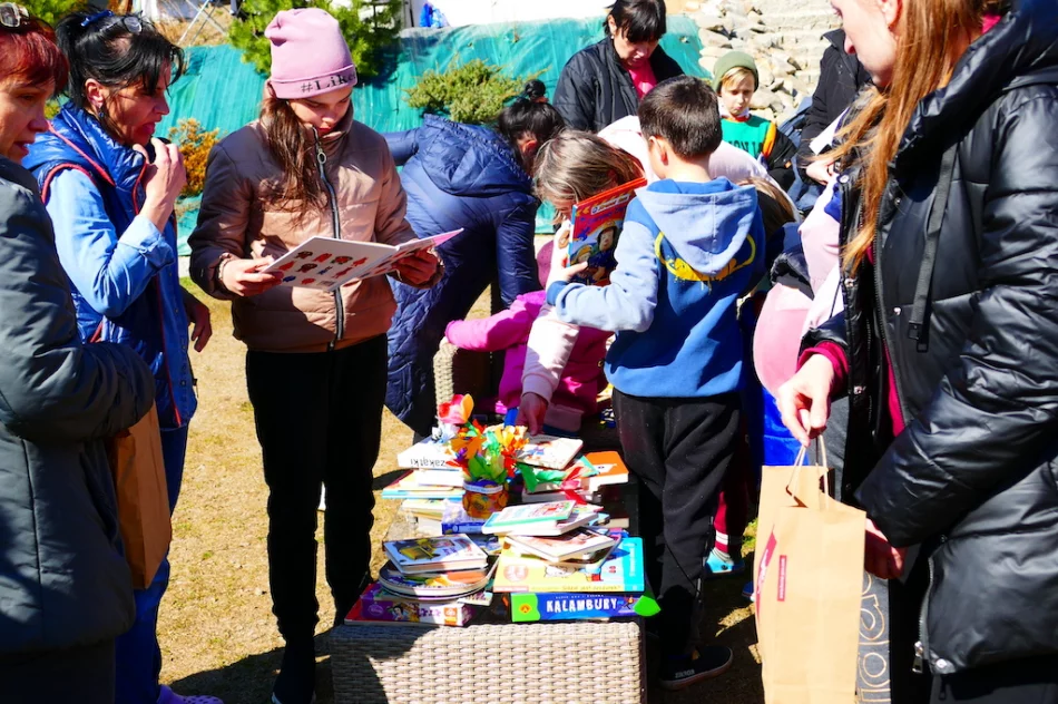 ,,Podziel się książką" - z wizytą u osób z Ukrainy  - zdjęcie 4