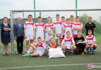 Chłopcy z Męciny zwycięzcami „szóstek” piłkarskich - zdjęcie główne