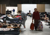 Gmina musi relokować uchodźców, bo pensjonat ma rezerwacje na "majówkę" - zdjęcie główne