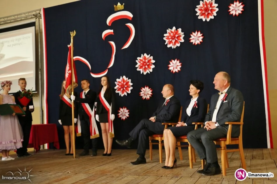 Wręczono odznaczenia miejskie - zdjęcie 2