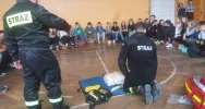Strażacy szkolili uczniów z pierwszej pomocy - zdjęcie 5