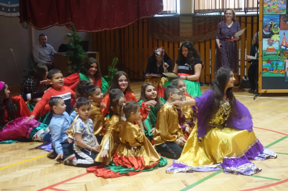 W szkole obchodzono Międzynarodowy Dzień Romów - zdjęcie 2